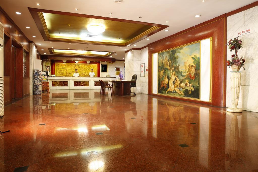 Donghai Grand Hotel Qingdao Exterior photo
