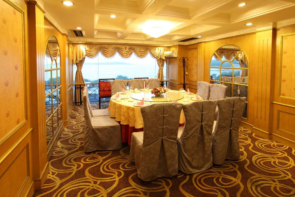 Donghai Grand Hotel Qingdao Exterior photo